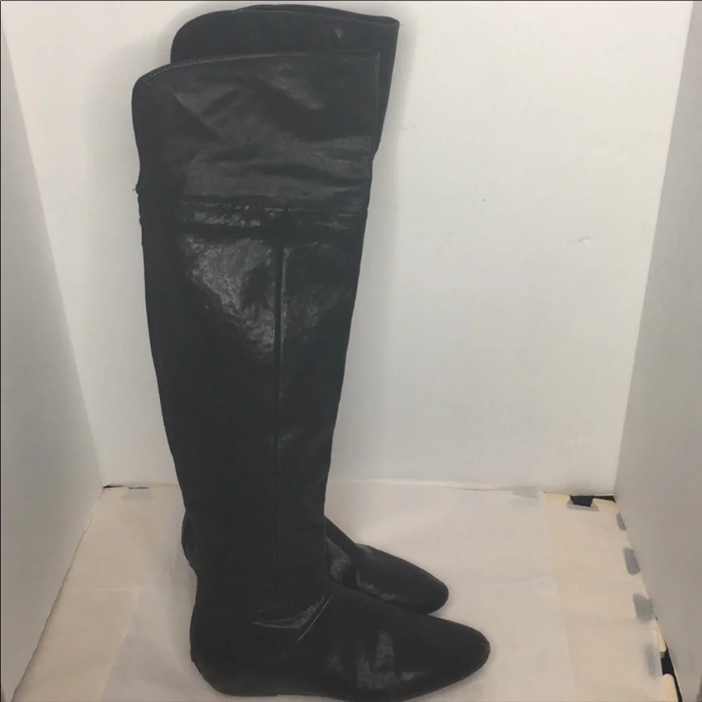 BCBGMAXAZIRA OVER THE KNEE BOITS